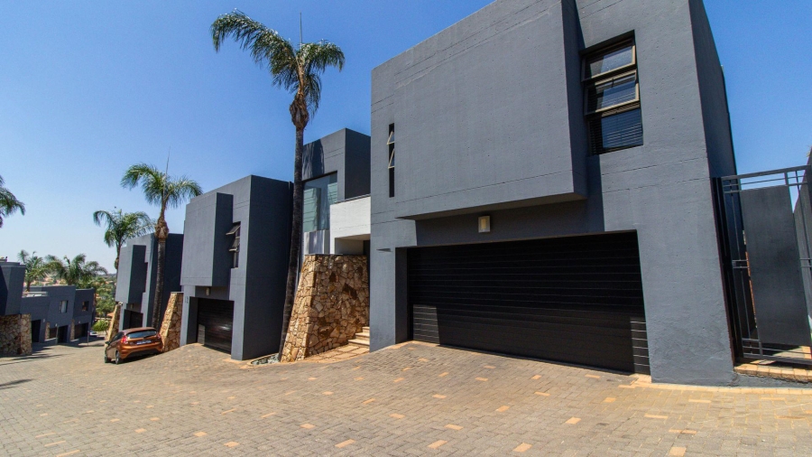 3 Bedroom Property for Sale in Bassonia Gauteng