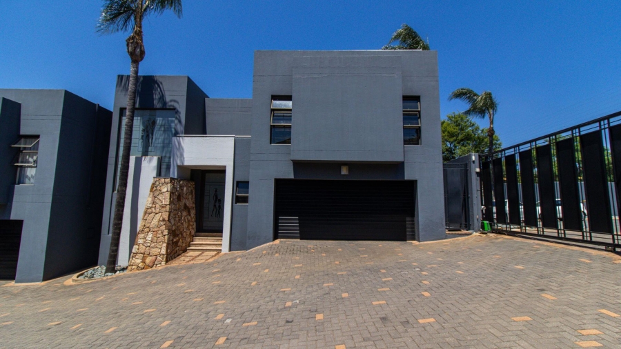 3 Bedroom Property for Sale in Bassonia Gauteng