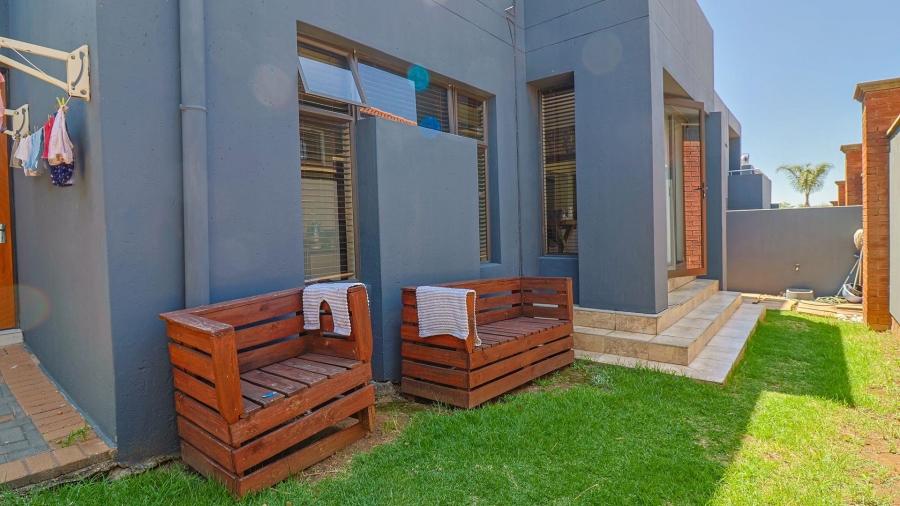 3 Bedroom Property for Sale in Bassonia Gauteng