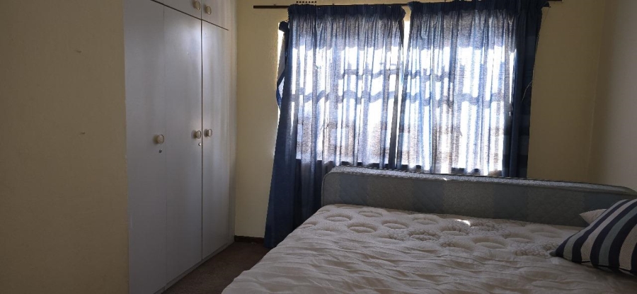 6 Bedroom Property for Sale in Oakdene Gauteng