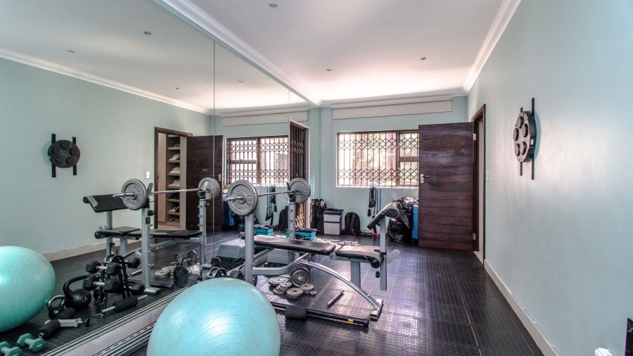 5 Bedroom Property for Sale in Lakefield Gauteng
