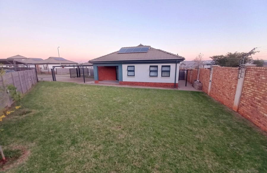 3 Bedroom Property for Sale in Lotus Gardens Gauteng