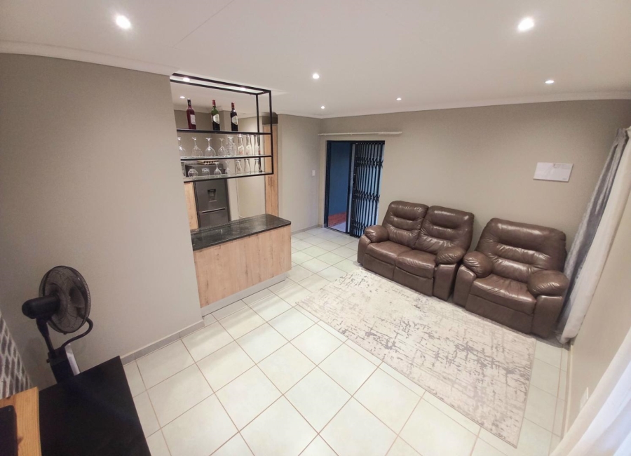 3 Bedroom Property for Sale in Lotus Gardens Gauteng