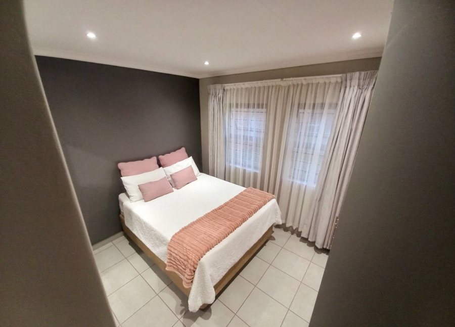 3 Bedroom Property for Sale in Lotus Gardens Gauteng