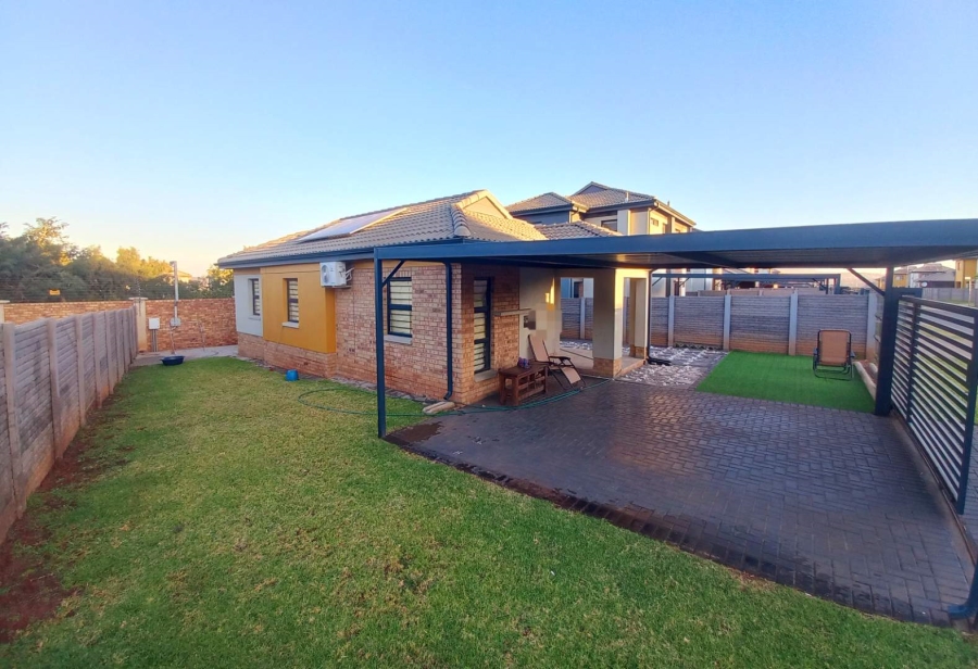 3 Bedroom Property for Sale in Lotus Gardens Gauteng