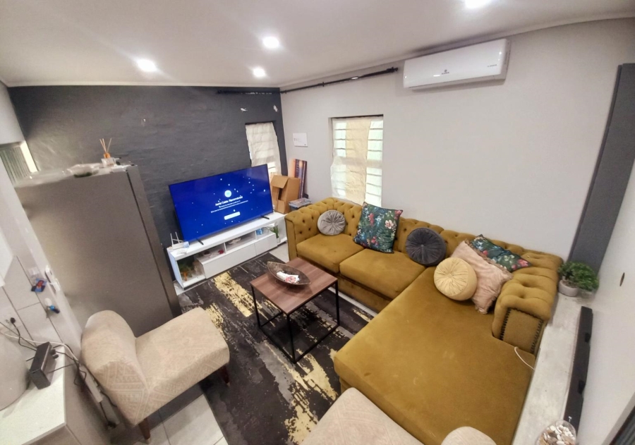 3 Bedroom Property for Sale in Lotus Gardens Gauteng