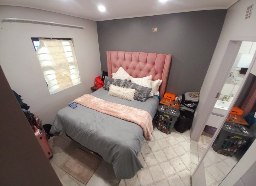 3 Bedroom Property for Sale in Lotus Gardens Gauteng