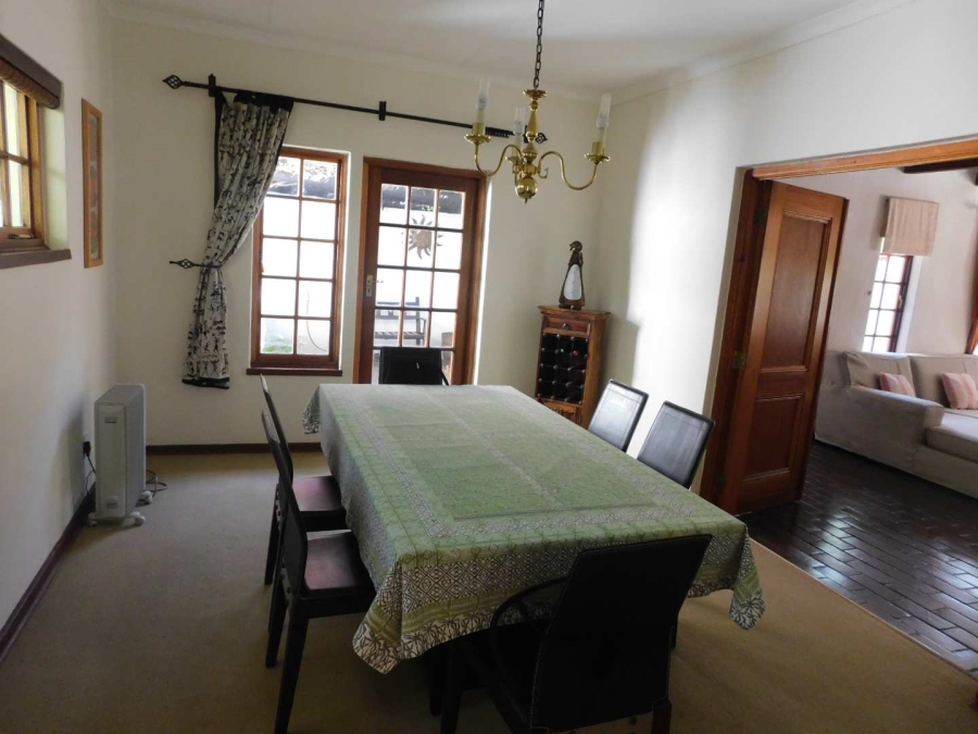 To Let 4 Bedroom Property for Rent in Morningside Ext 40 Gauteng