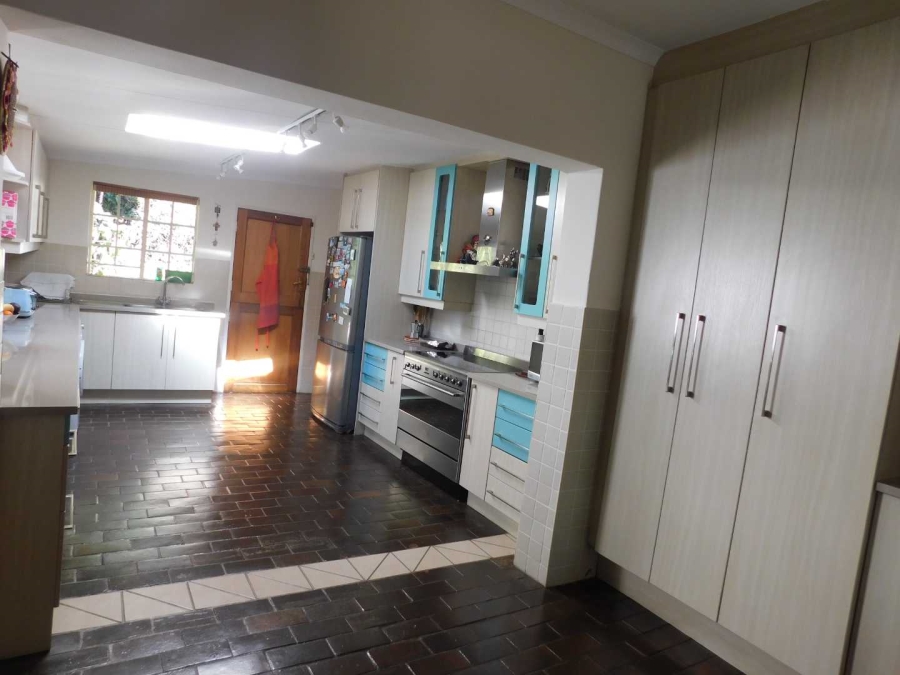 To Let 4 Bedroom Property for Rent in Morningside Ext 40 Gauteng