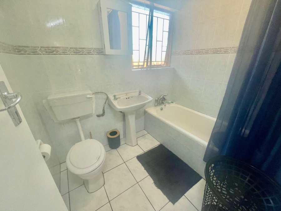 3 Bedroom Property for Sale in Esther Park Gauteng