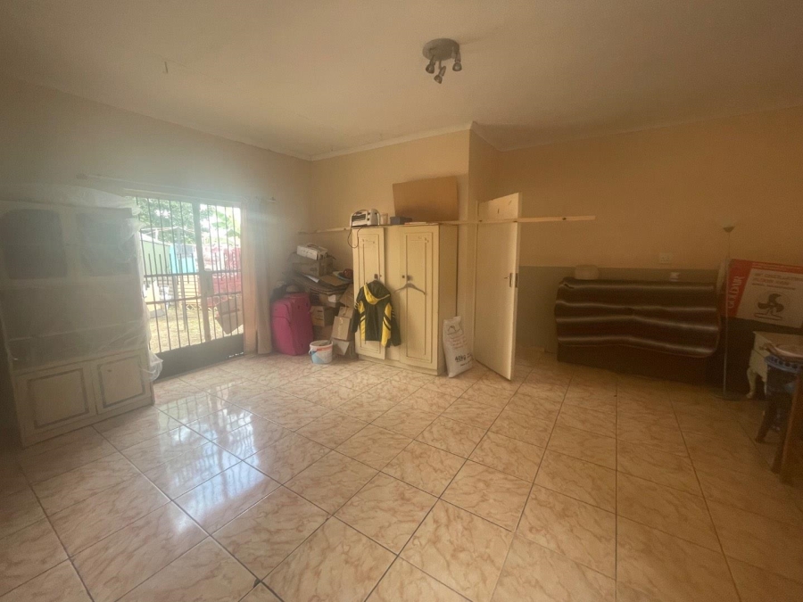 3 Bedroom Property for Sale in Esther Park Gauteng