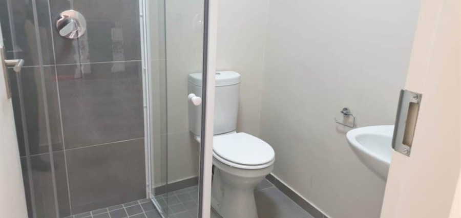 To Let 2 Bedroom Property for Rent in Vorna Valley Gauteng