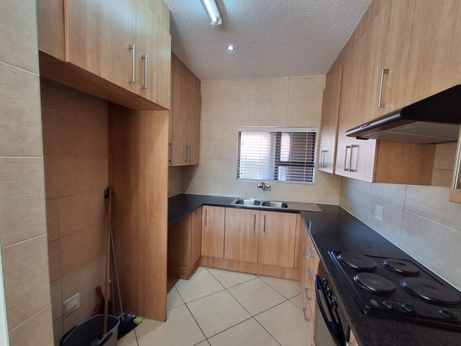 2 Bedroom Property for Sale in Liefde en Vrede Gauteng
