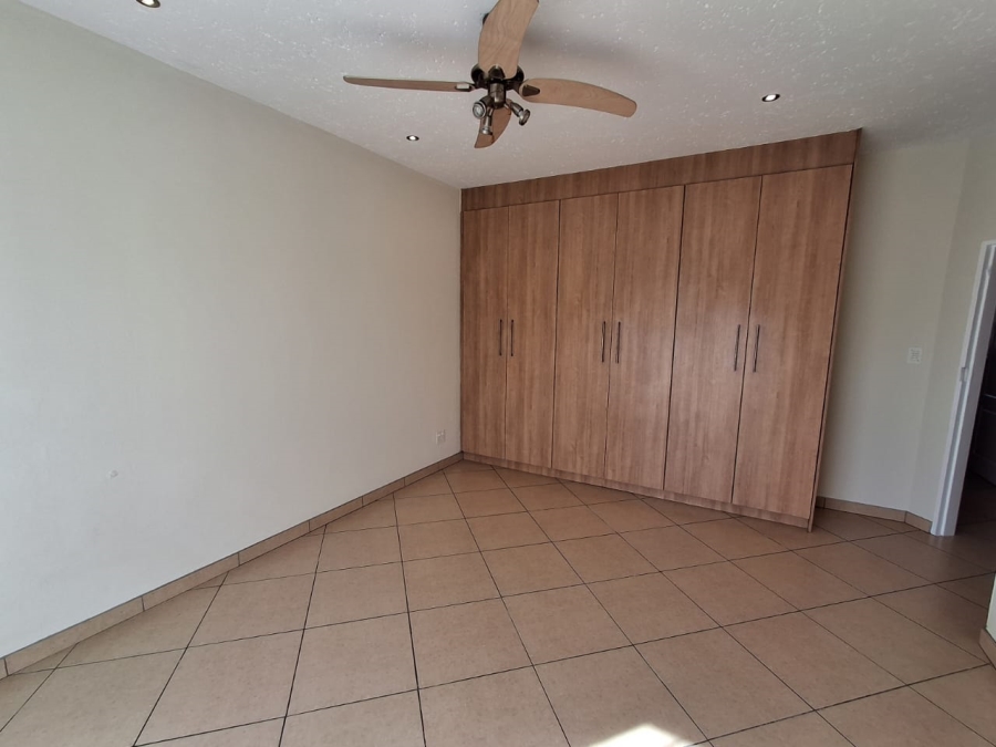 2 Bedroom Property for Sale in Liefde en Vrede Gauteng