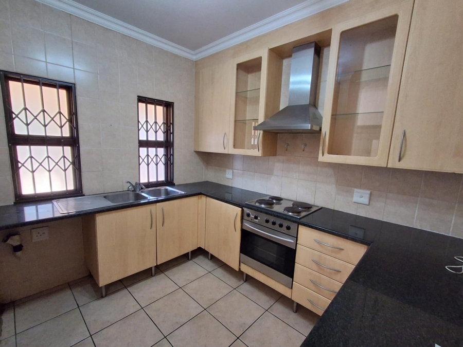 2 Bedroom Property for Sale in Bassonia Gauteng