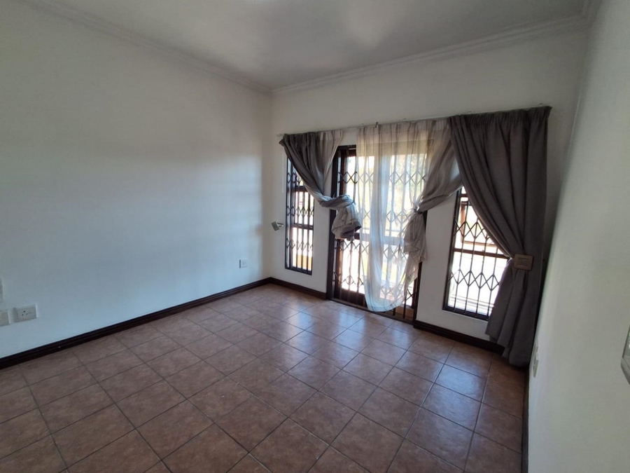 2 Bedroom Property for Sale in Bassonia Gauteng