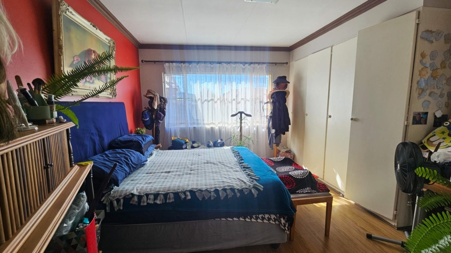 To Let 3 Bedroom Property for Rent in Faerie Glen Gauteng
