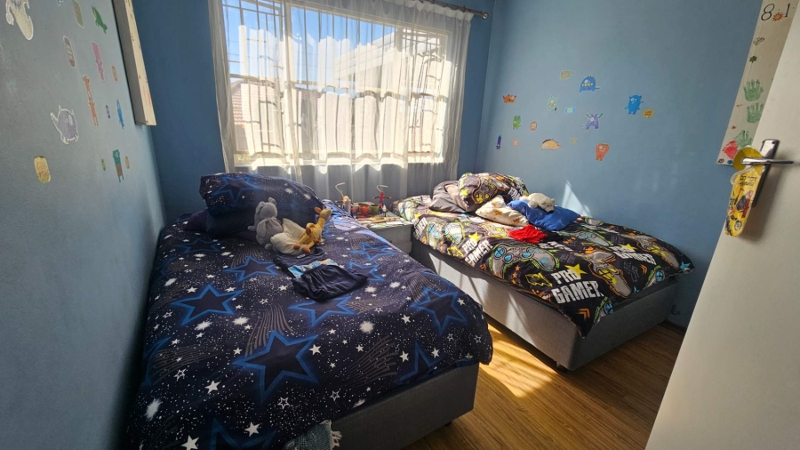 To Let 3 Bedroom Property for Rent in Faerie Glen Gauteng