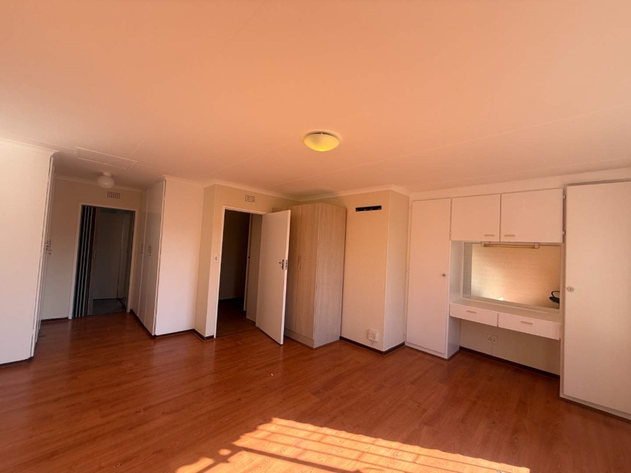 To Let 2 Bedroom Property for Rent in Windsor West Gauteng