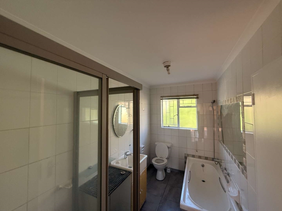To Let 2 Bedroom Property for Rent in Windsor West Gauteng