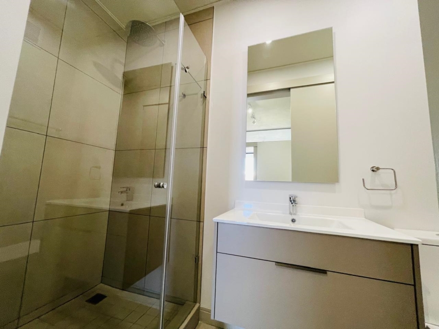 To Let 1 Bedroom Property for Rent in Rosebank Gauteng