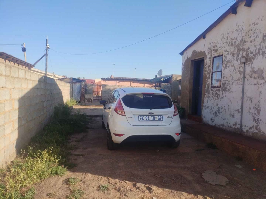 2 Bedroom Property for Sale in Mamelodi West Gauteng
