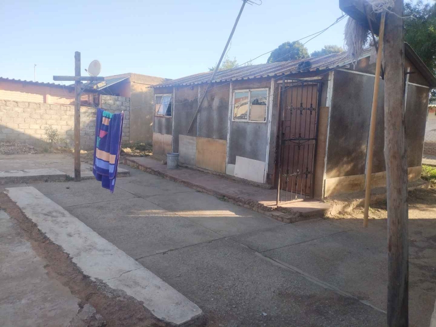 2 Bedroom Property for Sale in Mamelodi West Gauteng
