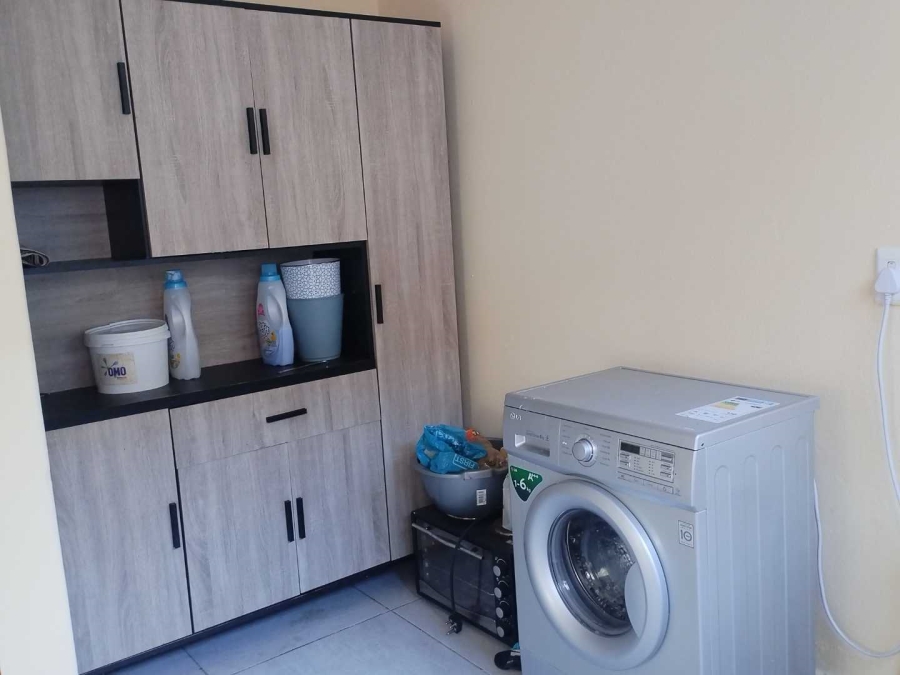 2 Bedroom Property for Sale in Mamelodi East Gauteng