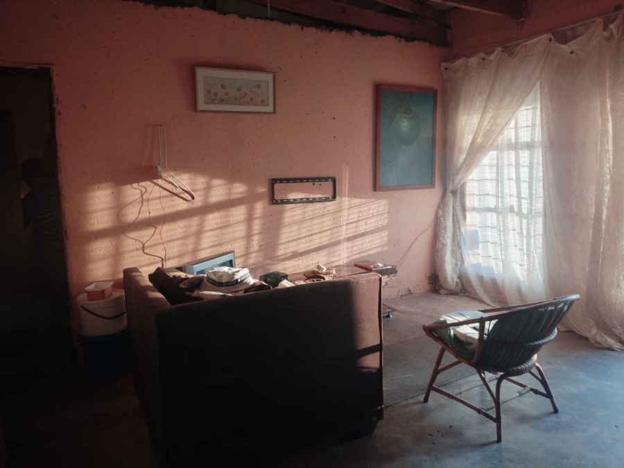2 Bedroom Property for Sale in Mamelodi East Gauteng