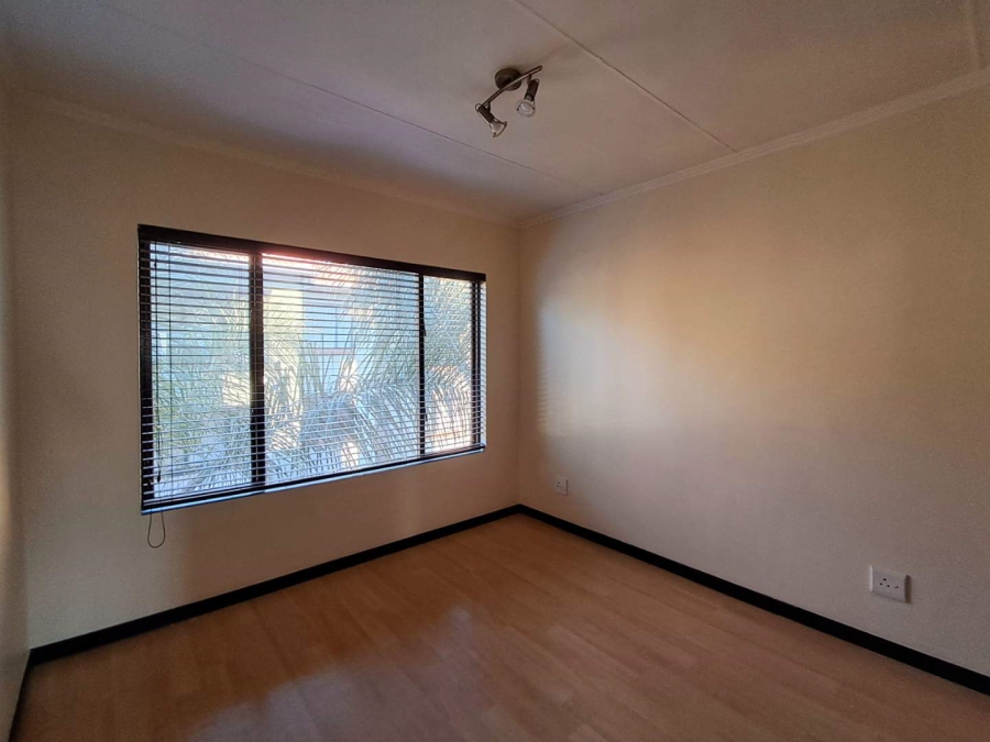 2 Bedroom Property for Sale in Solheim Gauteng