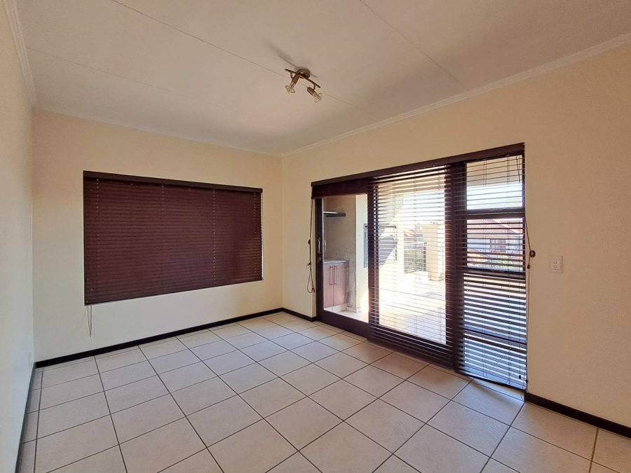 2 Bedroom Property for Sale in Solheim Gauteng