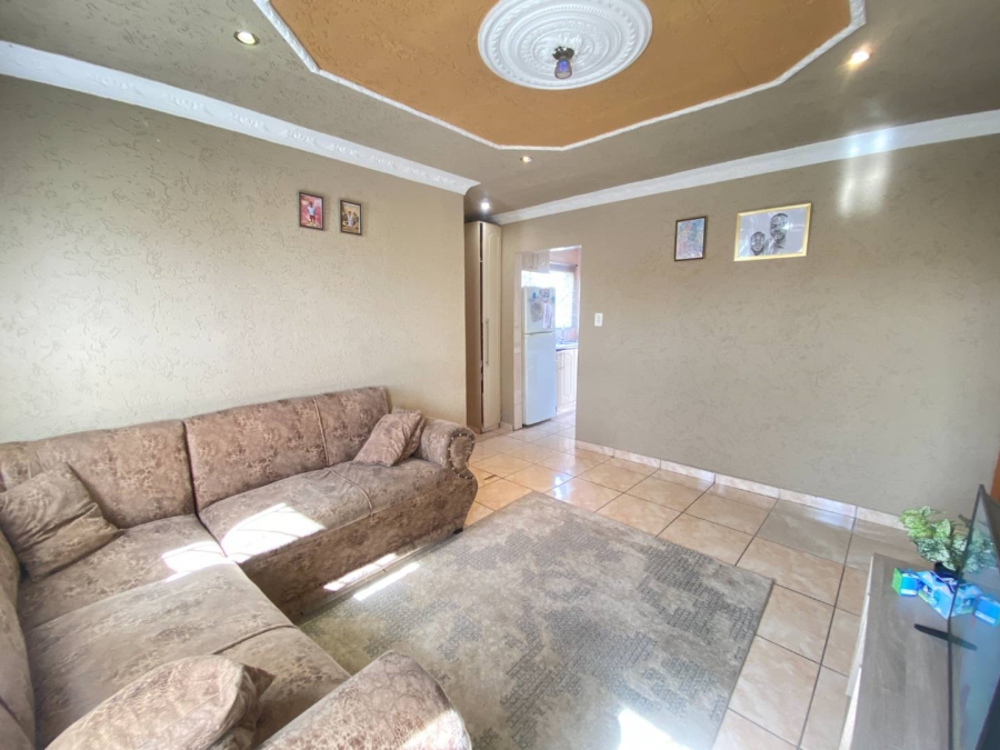 3 Bedroom Property for Sale in Mondeor Gauteng