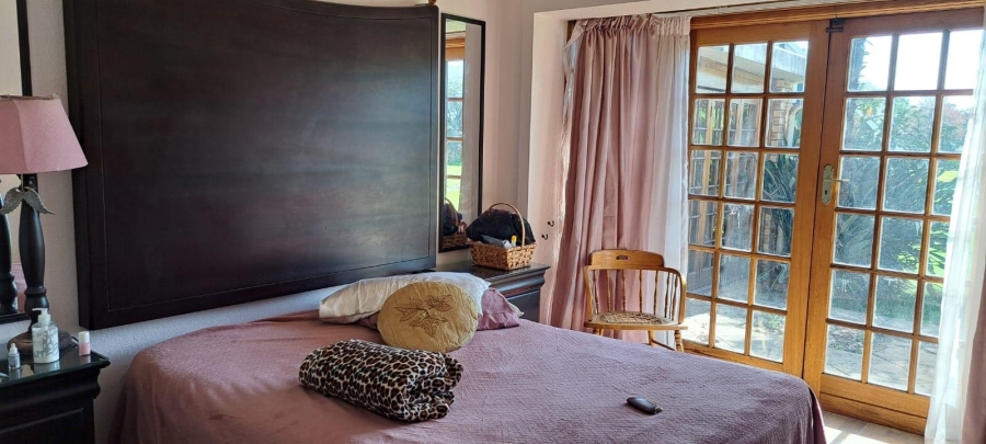 6 Bedroom Property for Sale in Norton Home Estate AH Gauteng