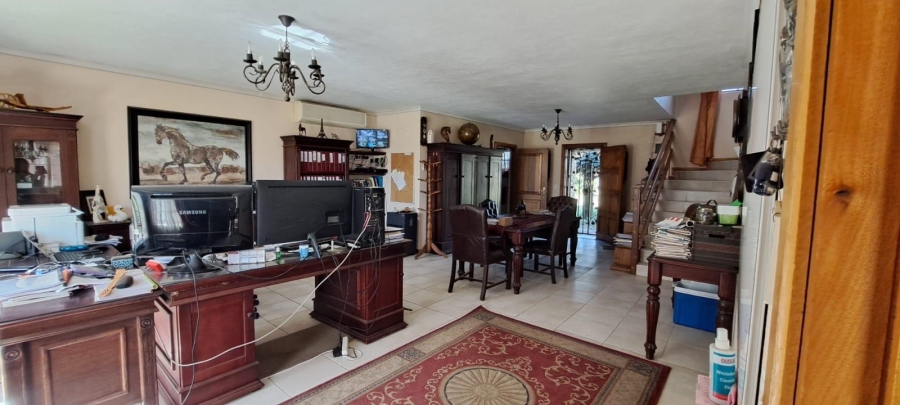 6 Bedroom Property for Sale in Norton Home Estate AH Gauteng