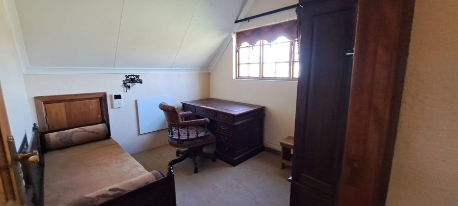 6 Bedroom Property for Sale in Norton Home Estate AH Gauteng