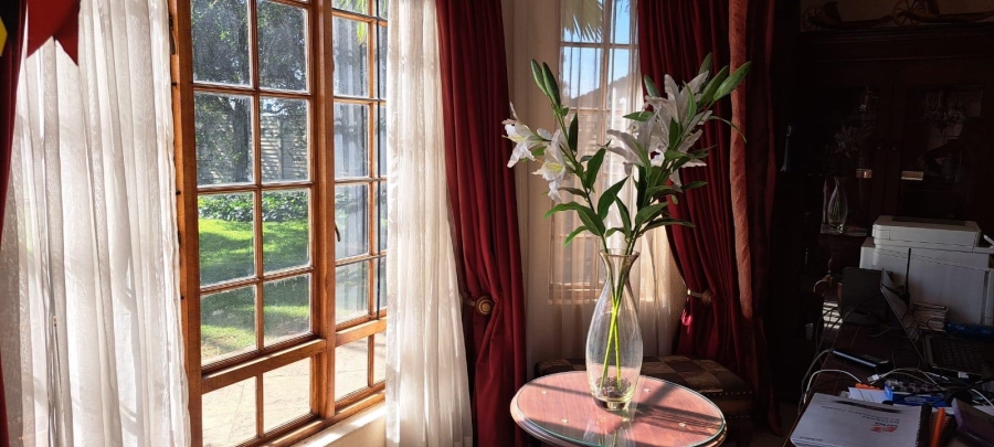 6 Bedroom Property for Sale in Norton Home Estate AH Gauteng