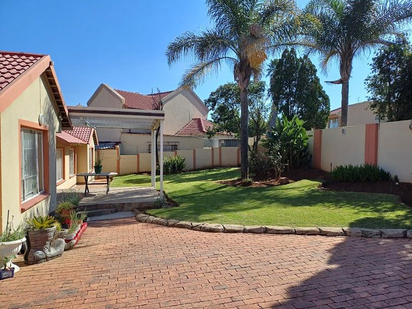 3 Bedroom Property for Sale in Winchester Hills Ext 3 Gauteng