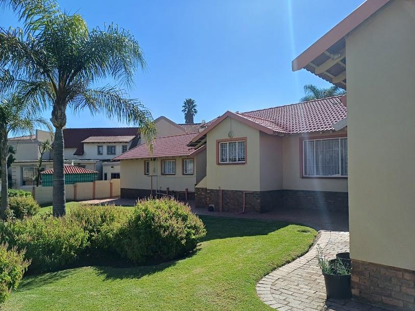 3 Bedroom Property for Sale in Winchester Hills Ext 3 Gauteng
