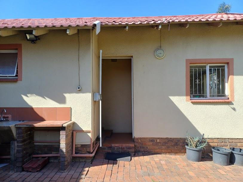 3 Bedroom Property for Sale in Winchester Hills Ext 3 Gauteng