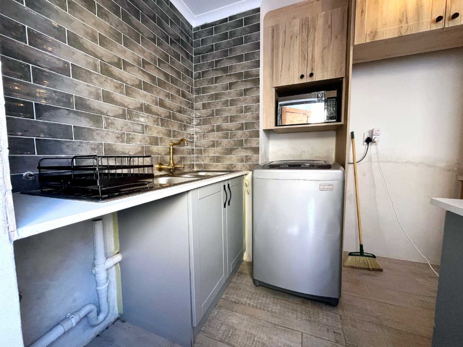 3 Bedroom Property for Sale in Faerie Glen Gauteng