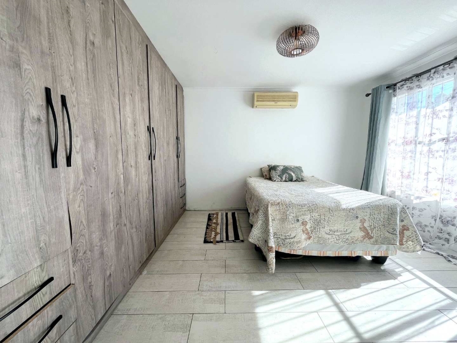 3 Bedroom Property for Sale in Faerie Glen Gauteng