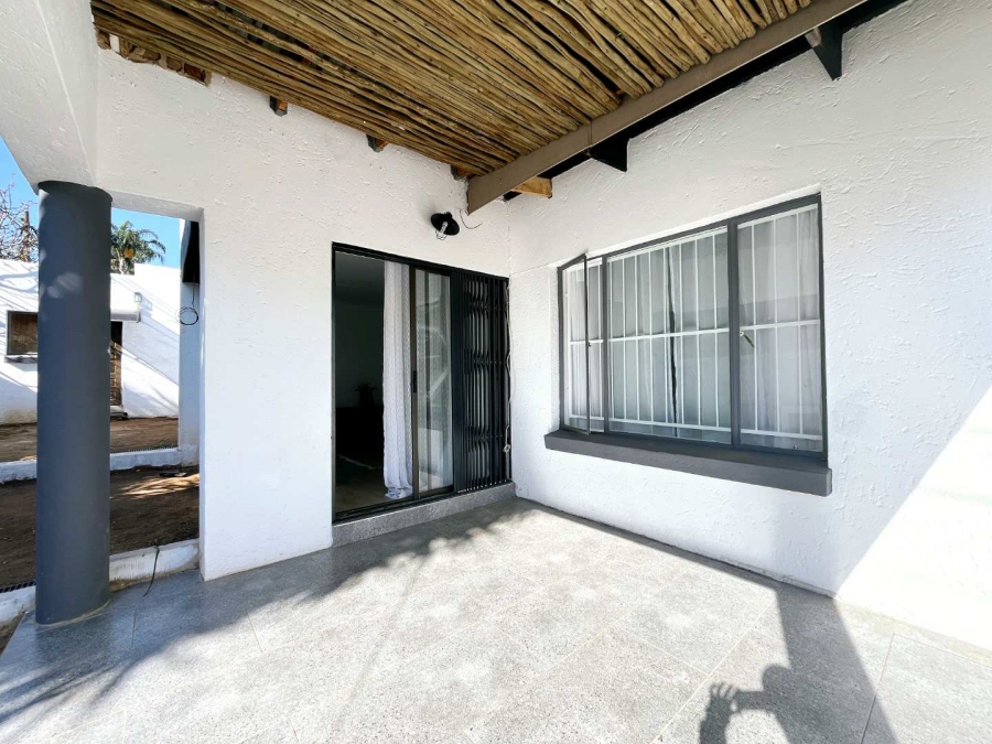 3 Bedroom Property for Sale in Faerie Glen Gauteng