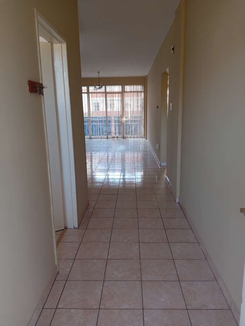 2 Bedroom Property for Sale in Killarney Gauteng