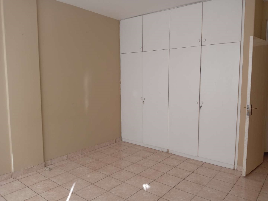 2 Bedroom Property for Sale in Killarney Gauteng