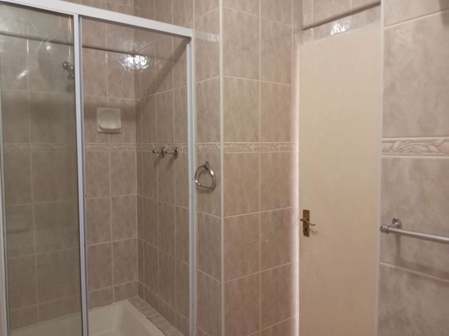 2 Bedroom Property for Sale in Killarney Gauteng