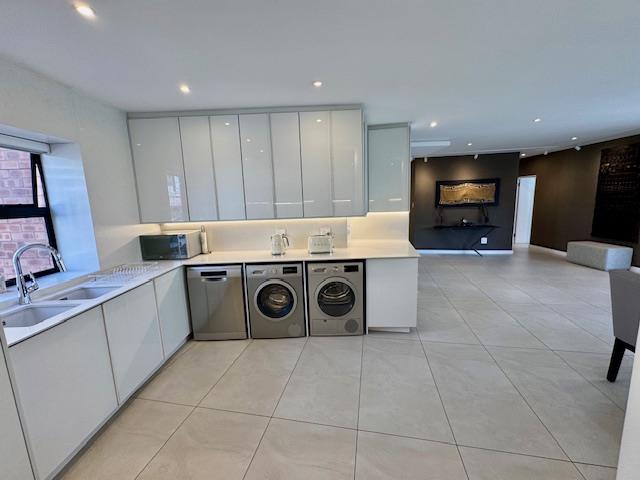 To Let 3 Bedroom Property for Rent in Morningside Gauteng