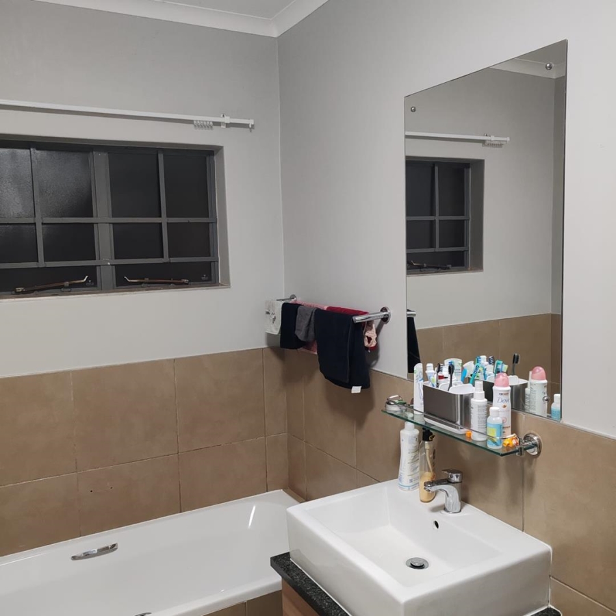 To Let 0 Bedroom Property for Rent in Noordwyk Gauteng