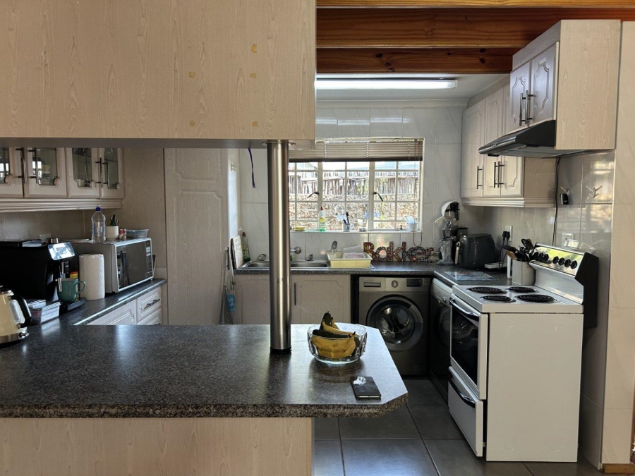 To Let 3 Bedroom Property for Rent in Rynfield Gauteng
