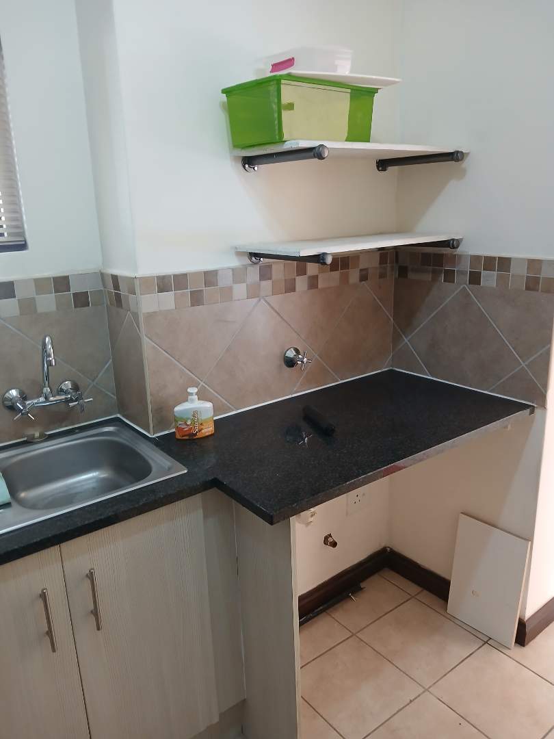 2 Bedroom Property for Sale in Brentwood Gauteng