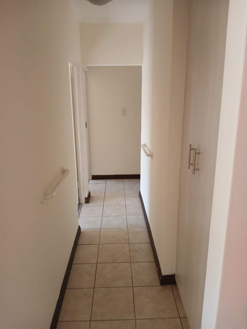 2 Bedroom Property for Sale in Brentwood Gauteng
